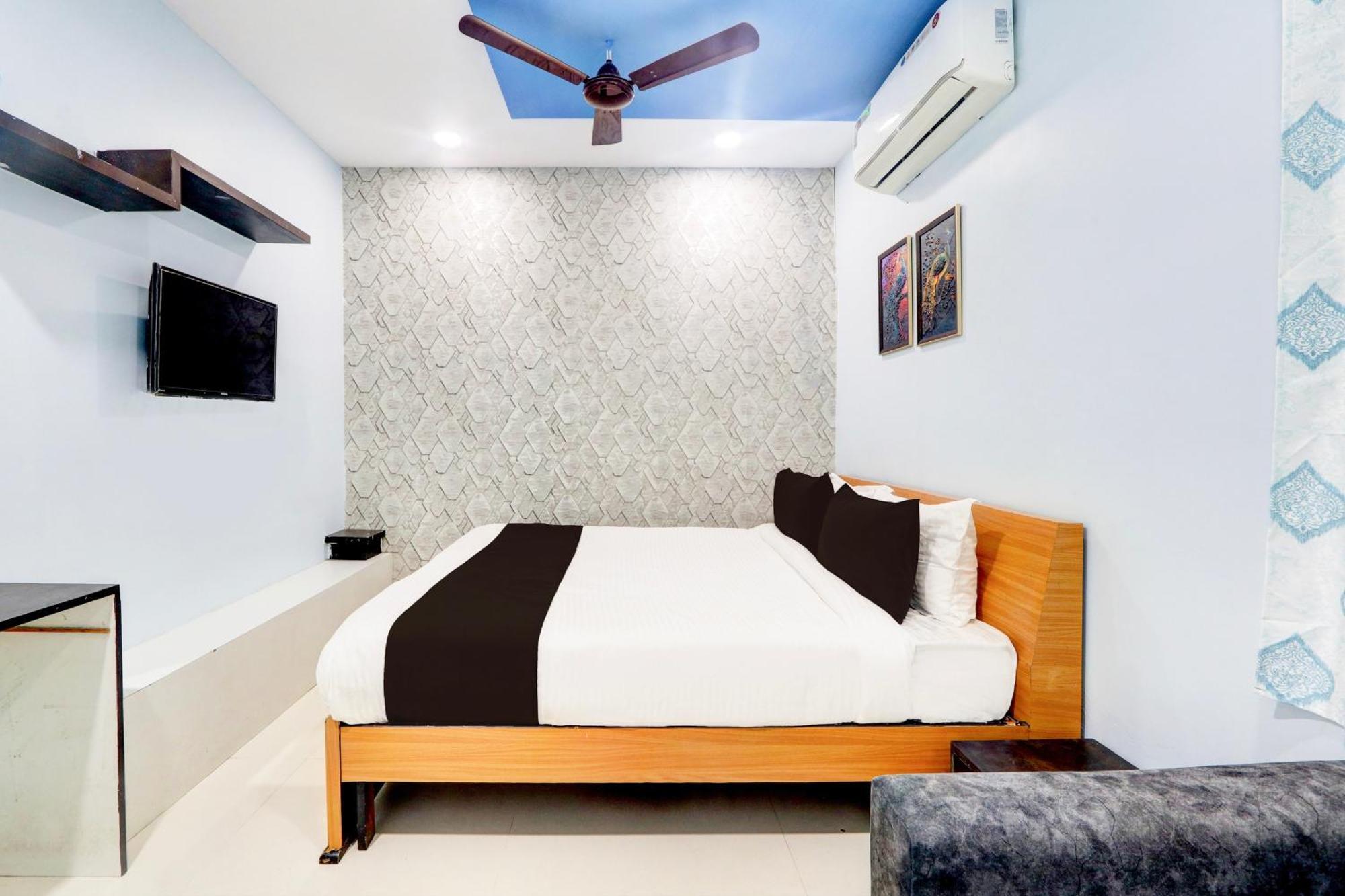 Hotel O Moon Light Nizamabad 外观 照片