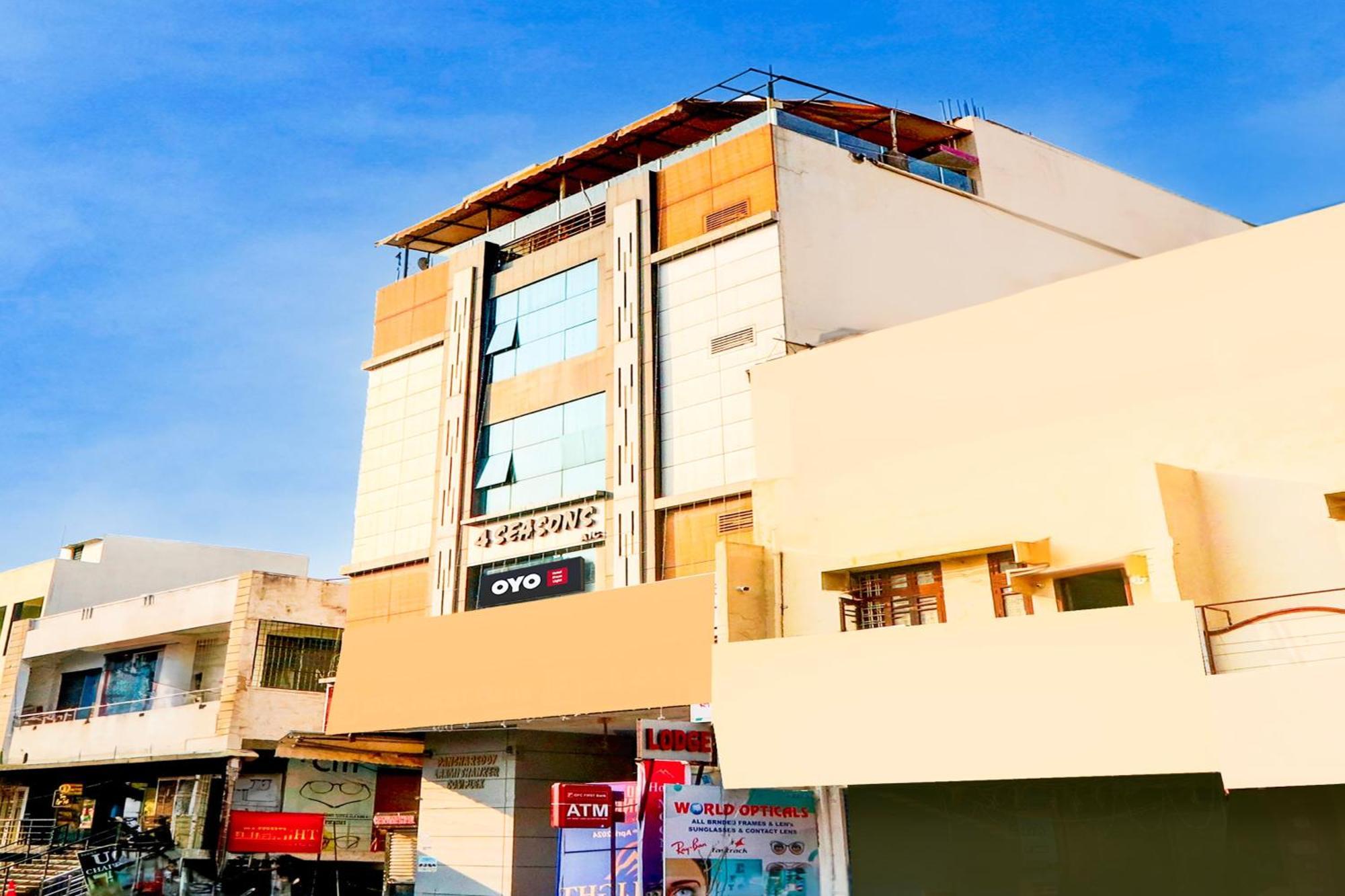 Hotel O Moon Light Nizamabad 外观 照片