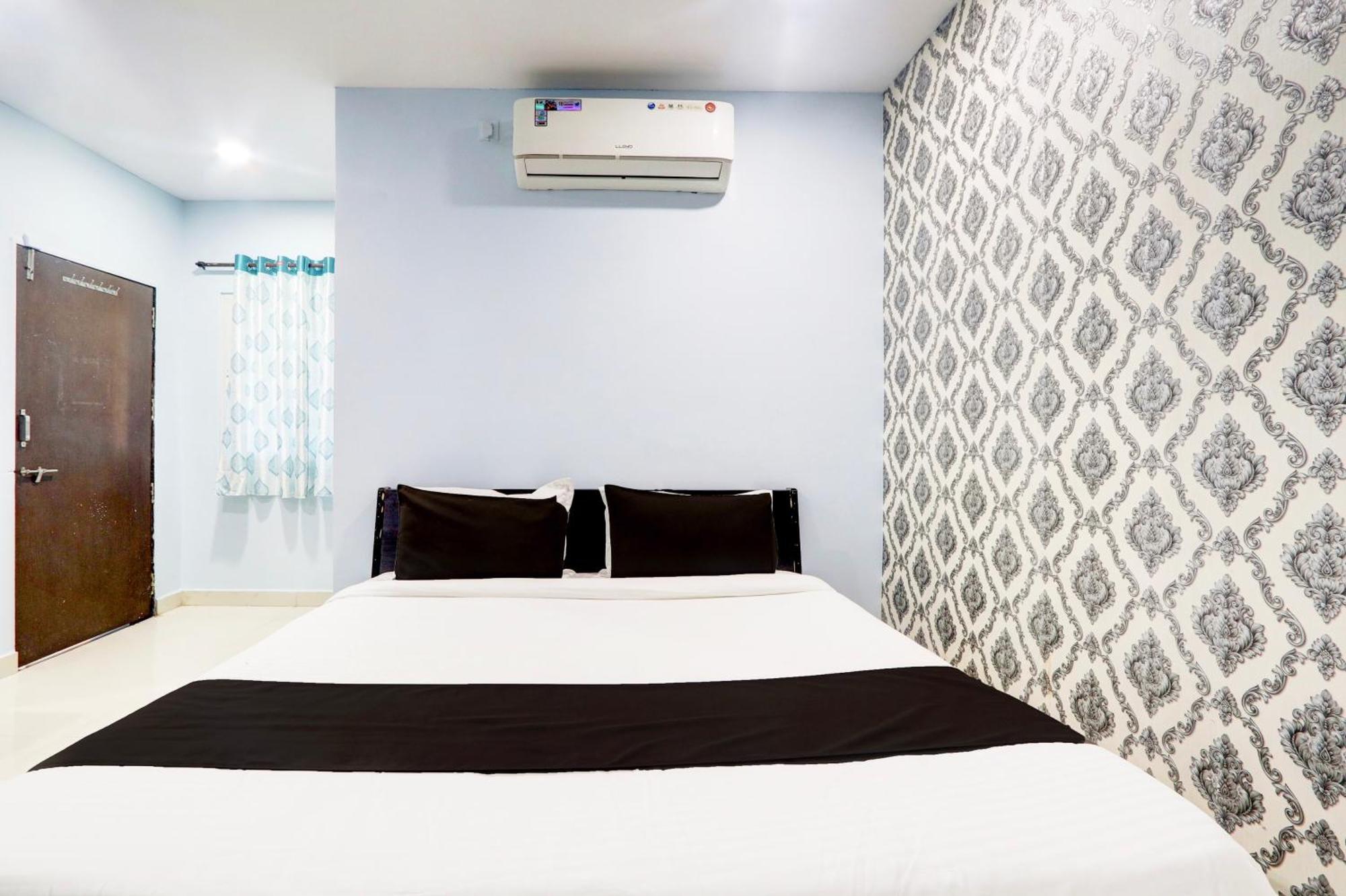 Hotel O Moon Light Nizamabad 外观 照片
