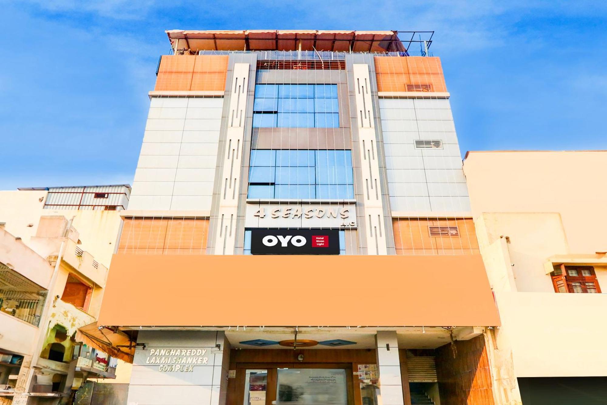 Hotel O Moon Light Nizamabad 外观 照片